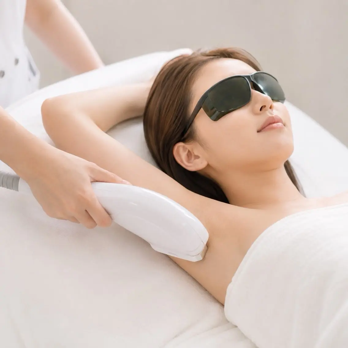 女性全身脱毛 8,500円🔅の写真