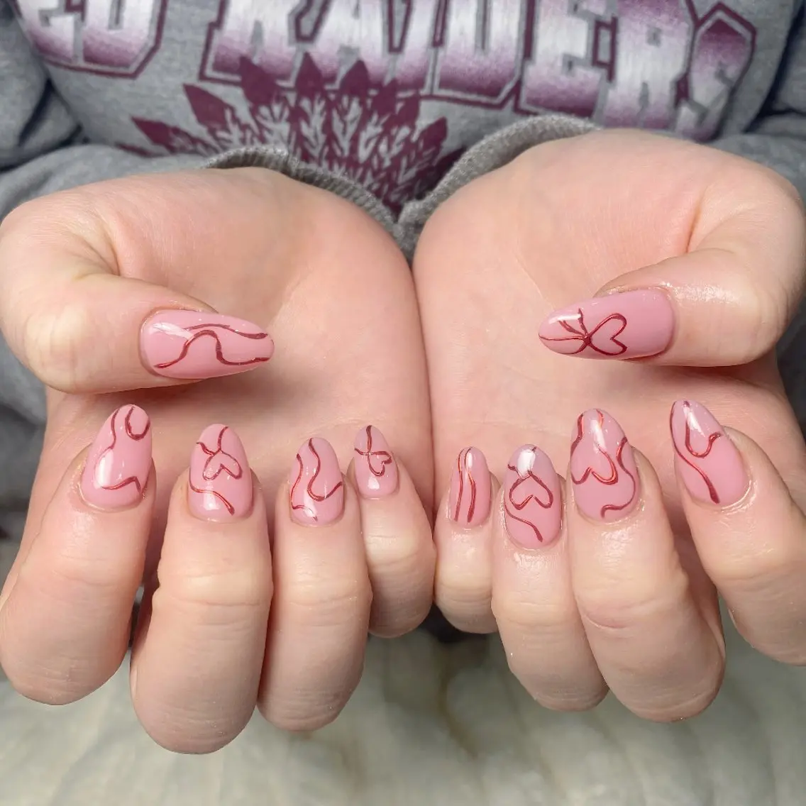 ネイル チークネイル フレンチネイル ジェルネイル ガラスフレンチ キラキラネイル ハンドネイル UM Nail Salonのネイルデザイン
