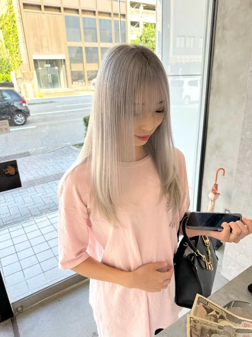 ロング カラー ヘアカラー 一ノ瀬 暁のヘアスタイル