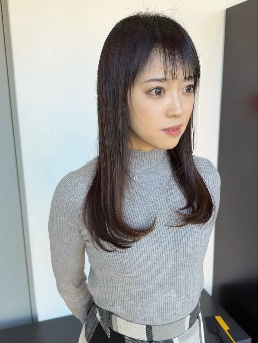 ロング レイヤーカット ローレイヤー カット ヘアカラー トリートメント 韓国ヘア🇰🇷 スズキのヘアスタイル