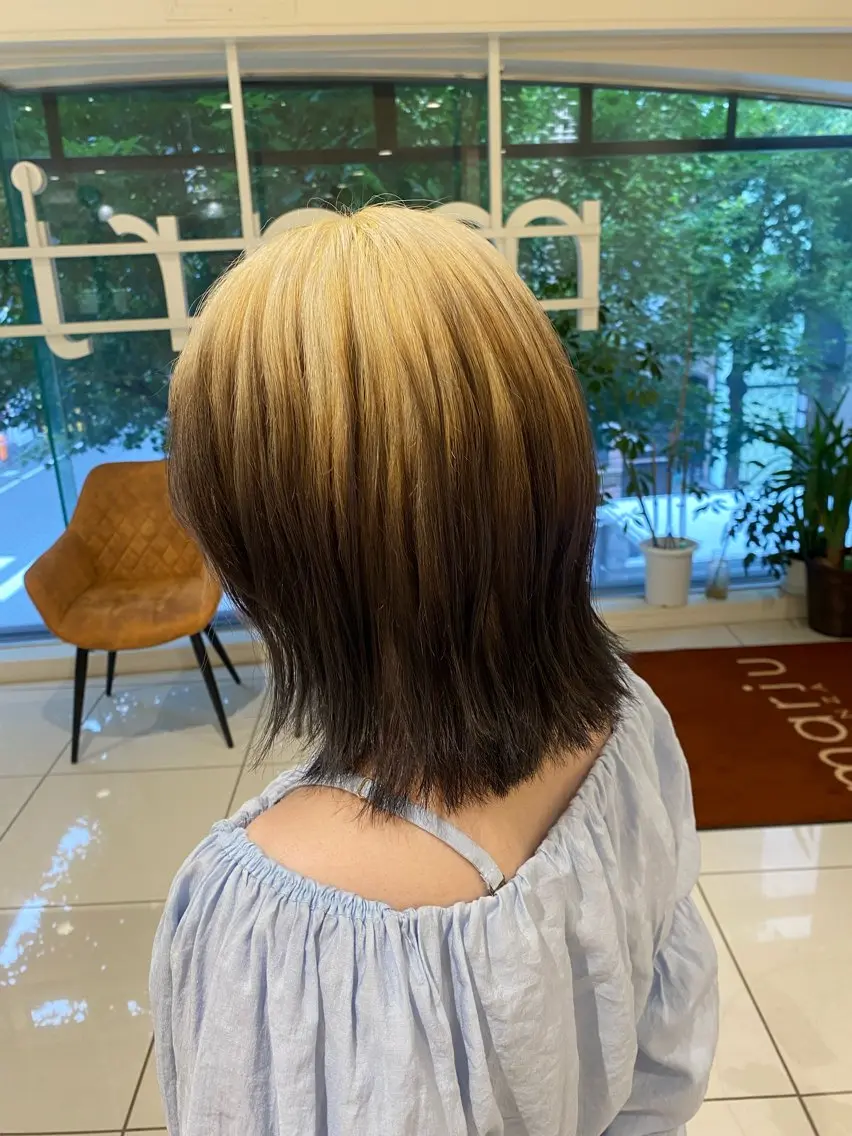 ロング カラー ヘアカラー ハイトーン/ デザインカラー/カナのヘアスタイル