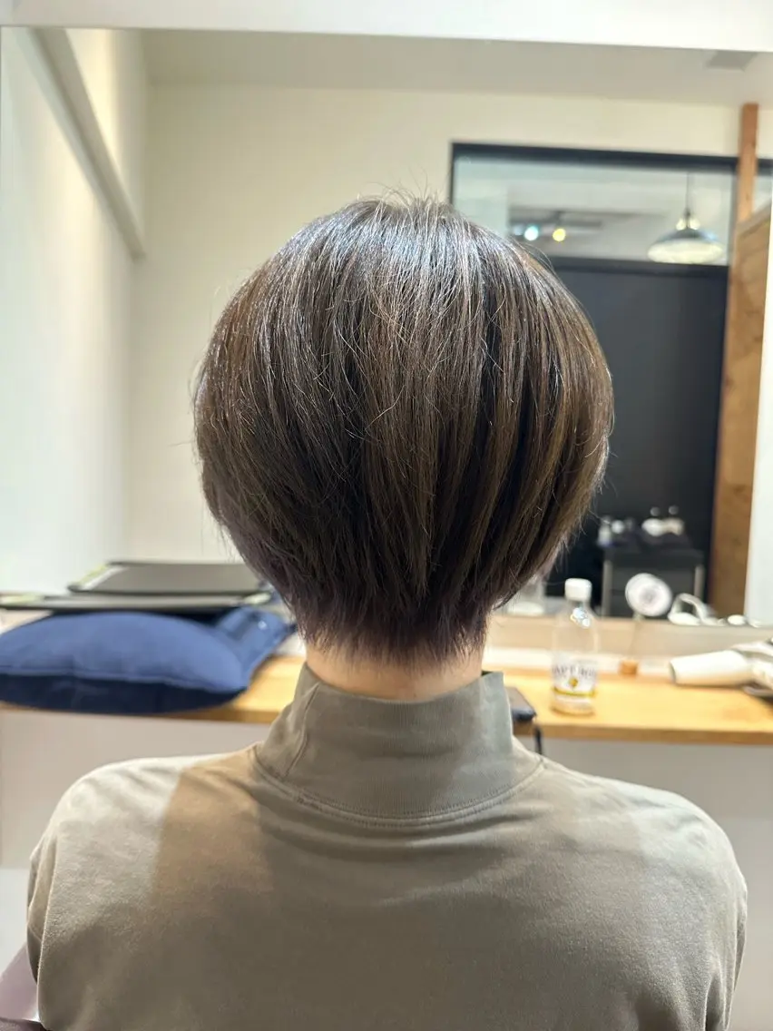 ショート カラー パーマ カット トリートメント ⭐️小顔ショート⭐️ 大鷲拓海のヘアスタイル