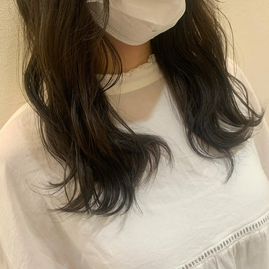 セミロング カラー 尾崎 愛華のマツエク・マツパデザイン