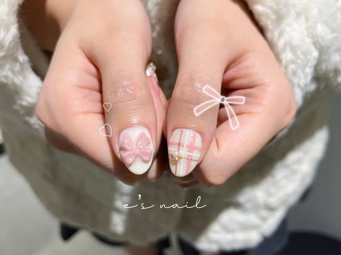 ネイル e’s nail Lumièreのネイルデザイン