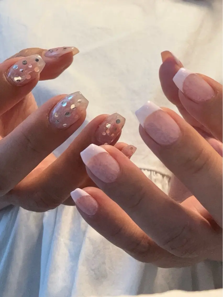 ネイル フレンチネイル レース nails 🎀meのネイルデザイン
