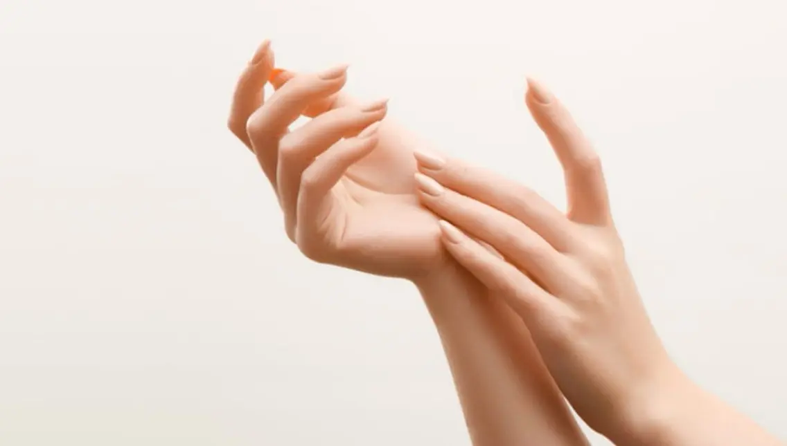 ネイル ANDRUCHE Coconaのネイルデザイン