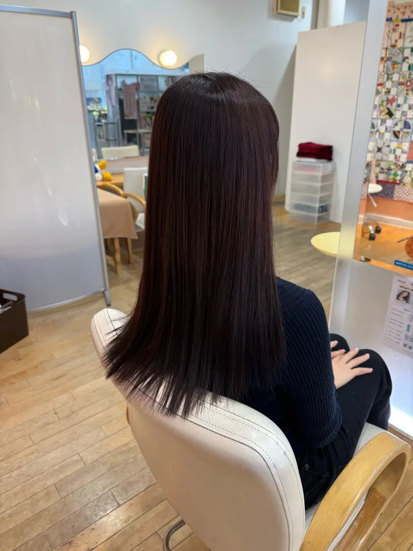 カラー 山本 瑠華のヘアスタイル
