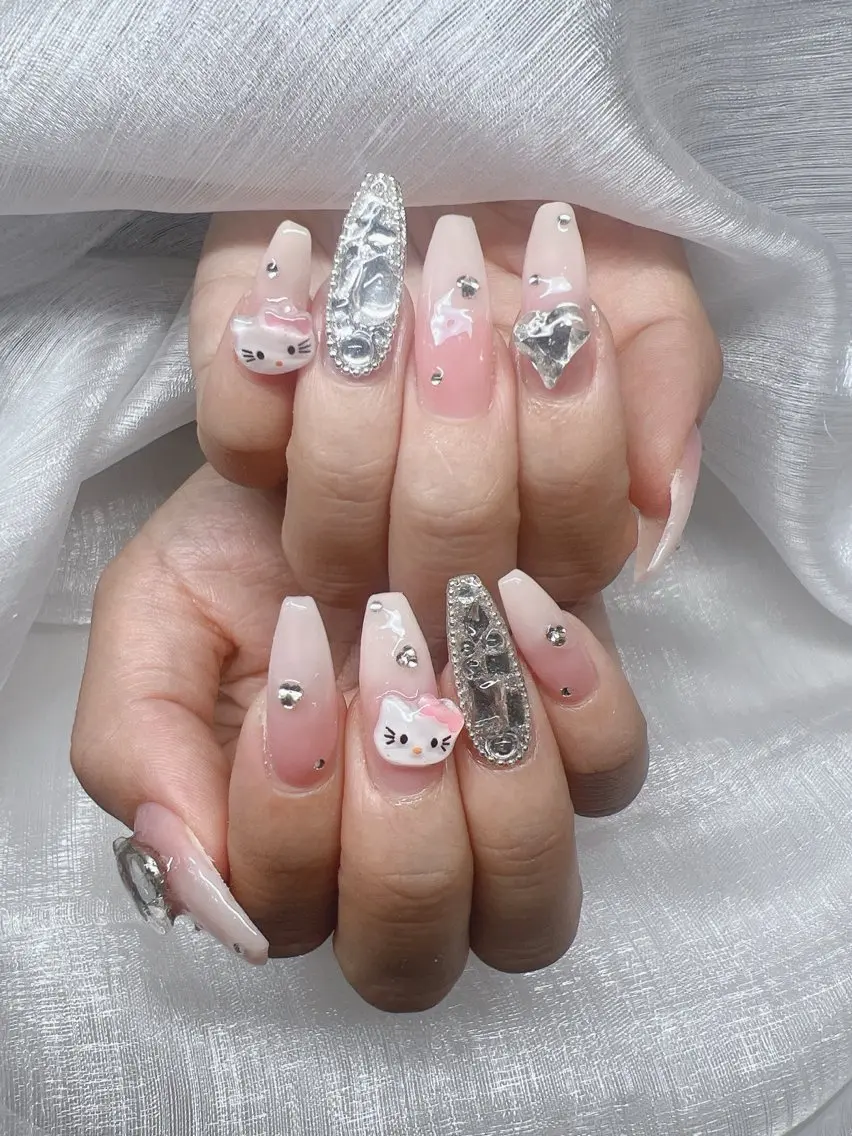 ネイル 長さ出し グラデーション キラキラネイル マグネットネイル ニュアンスネイル Lee Nails チップ長さだし専門店のネイルデザイン