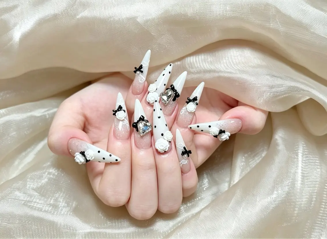 ネイル チークネイル 長さ出し フレンチネイル ジェルネイル 韓国ネイル ハンドネイル Lucky Nail Salon❶のネイルデザイン