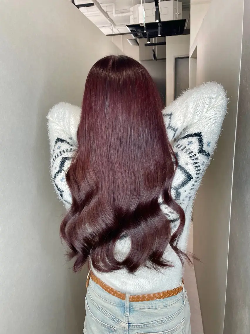 ロング カラー ブリーチ 透明感カラー ブリーチなしカラー デート 髪質改善 ヘアカラー トリートメント 今井 勝也のヘアスタイル