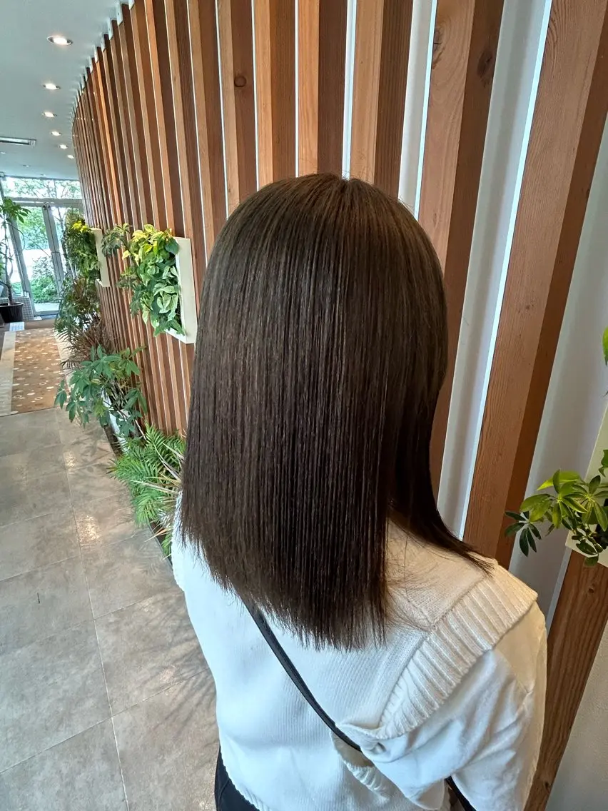 ミディアム カラー 柳内 まゆのヘアスタイル
