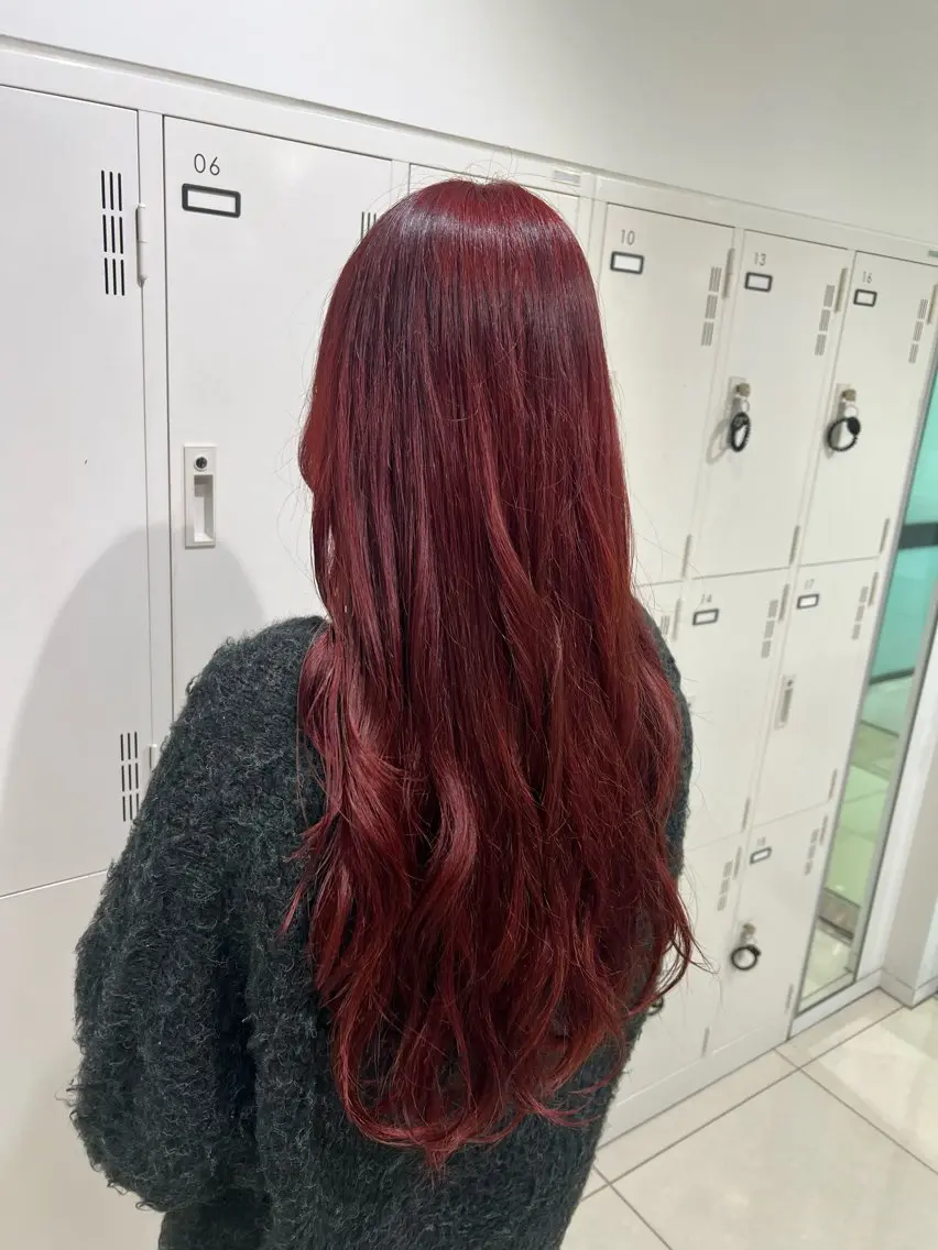 ロング カラー ブリーチ レッドカラー ヘアカラー トリートメント 【暖色カラー特化】 中山由梨のヘアスタイル