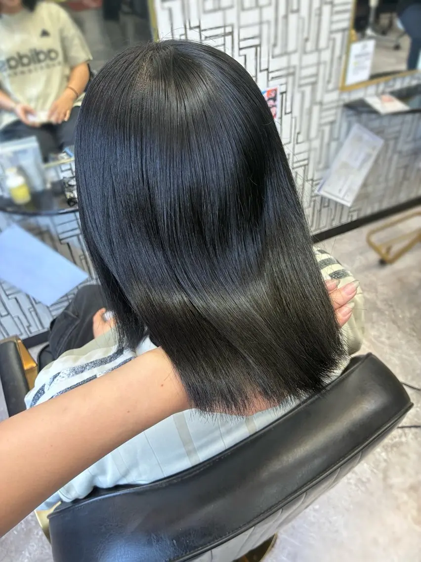 ショート ヘアカラー 北村 理奈のヘアスタイル