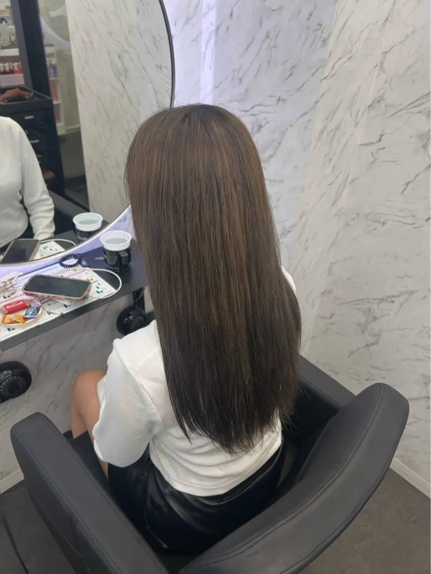 ロング カラー ブリーチ ヘアカラー カット¥1100 ✂️MIUのヘアスタイル
