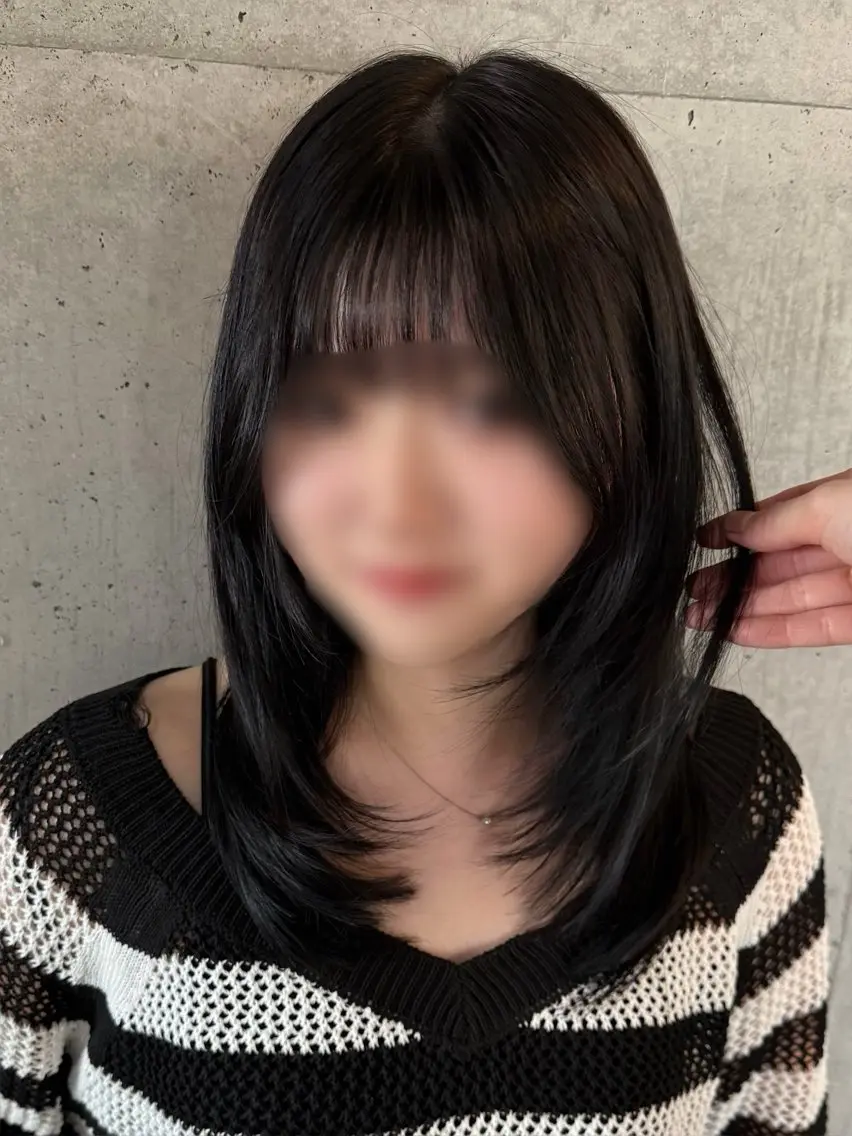 ミディアム 韓国風ヘア レイヤーカット カット 韓国タッセルカット レイヤーカットのヘアスタイル