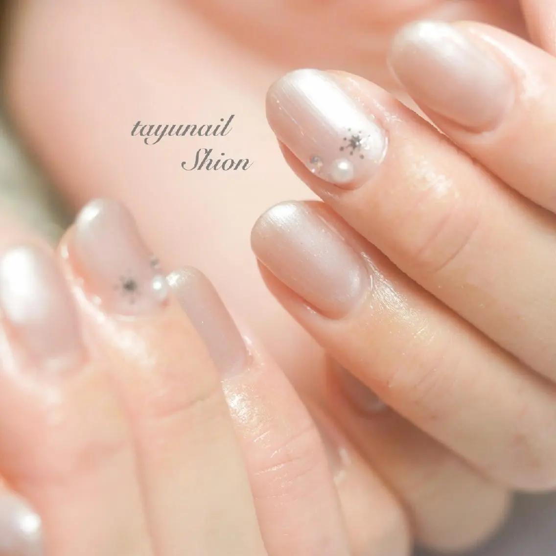 ネイル アートネイル ブルー ジェルネイル ワンカラーネイル パラジェル ネイルサロン 【たゆnail】のネイルデザイン