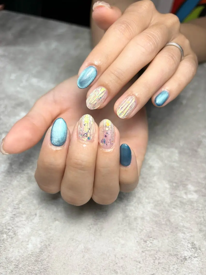 ネイル キラキラネイル マグネットネイル 夏ネイル ハンドネイル Y's nailのネイルデザイン