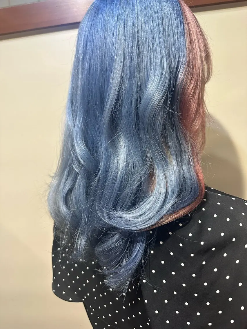 セミロング カラー ミストバング ブルーカラー フェイスフレーミング ピンクカラー ヘアカラー トリートメント RINA .のヘアスタイル