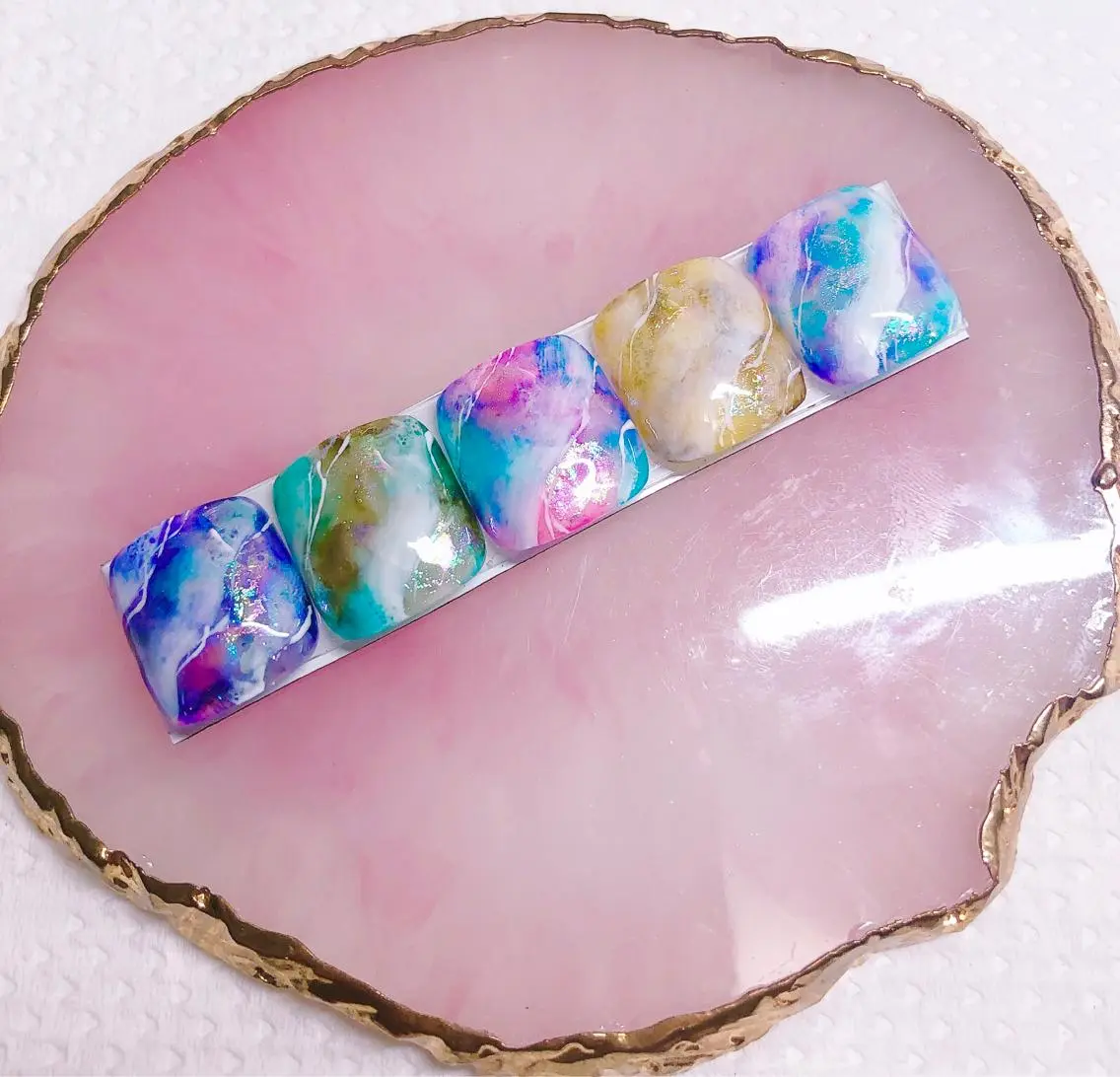 ネイル ニュアンスネイル CROWN プライベートサロンのネイルデザイン