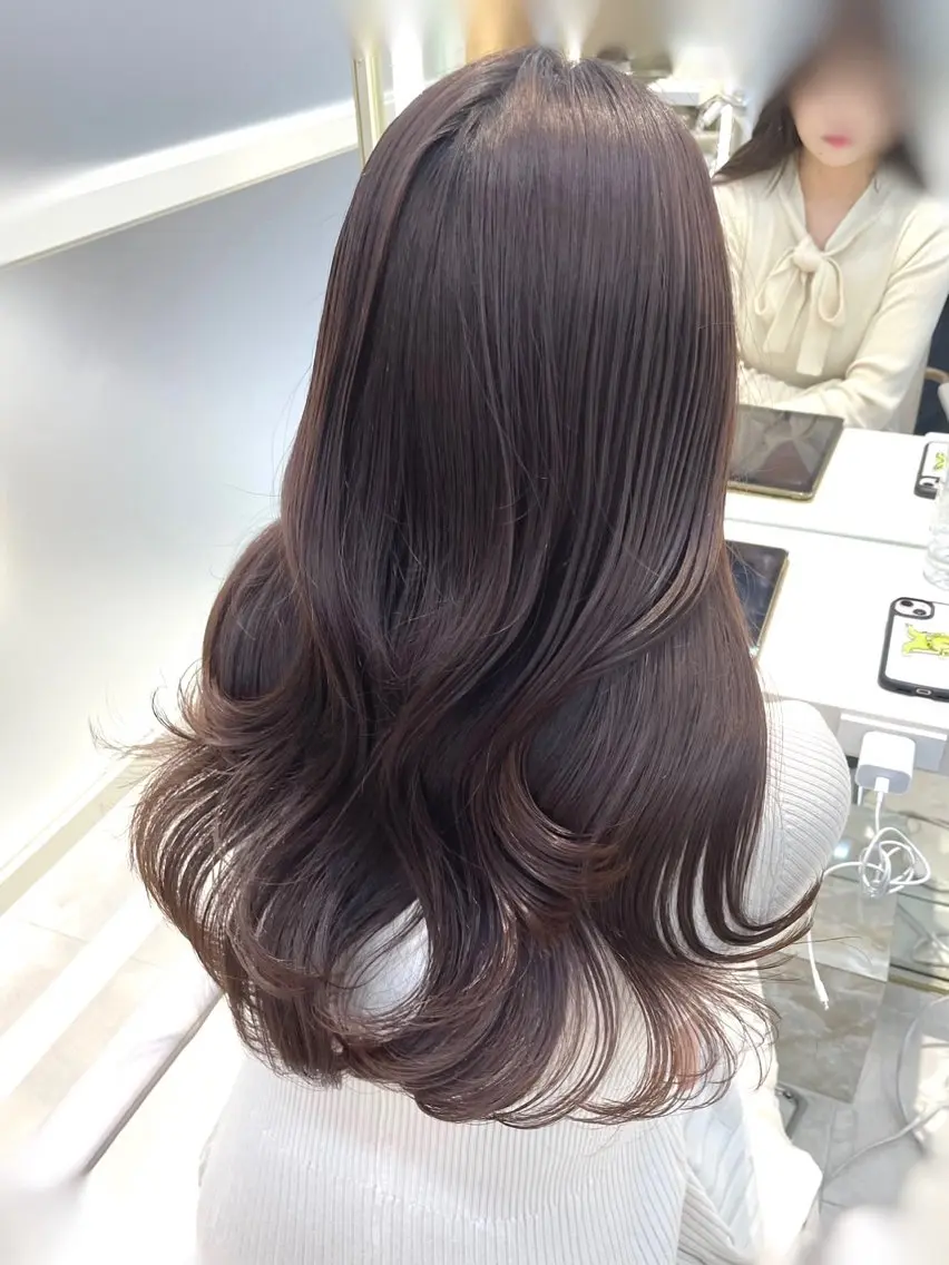ロング oto🤍×美髪× ゆるふわレイヤーのヘアスタイル