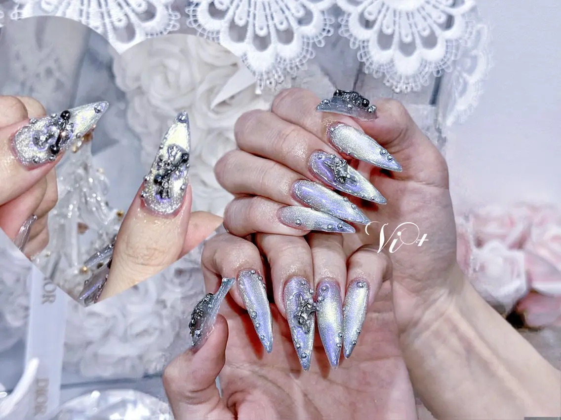 ネイル ハンドネイル ✨Nailsalon Vi+✨のネイルデザイン