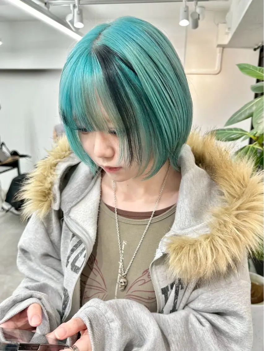 【デザインカラー】ブリーチ＋カラー＋トリートメントの写真