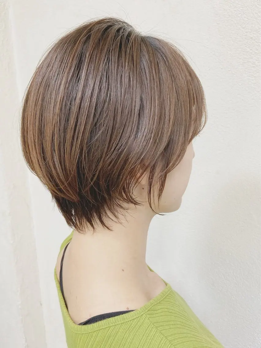 ショート カラー うる艶カラー× ハイトーン/miuのヘアスタイル