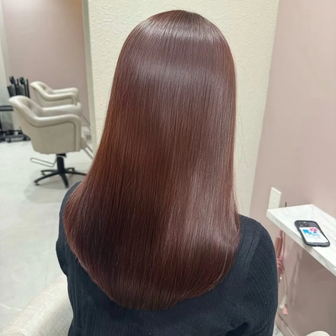 セミロング 🖤韓国風カラー🩷 /ツヤ髪✨️ハルカのヘアスタイル