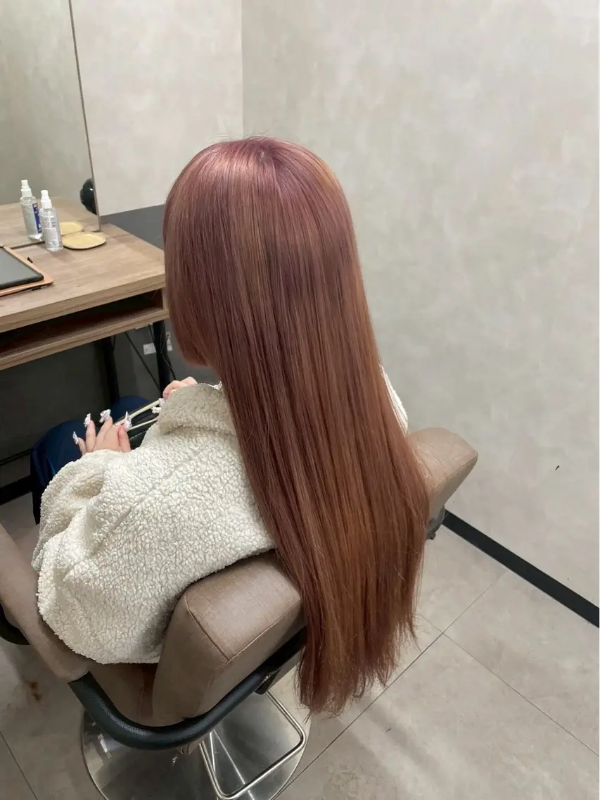 ロング カラー 梨沙_ 蘇我2号店のヘアスタイル