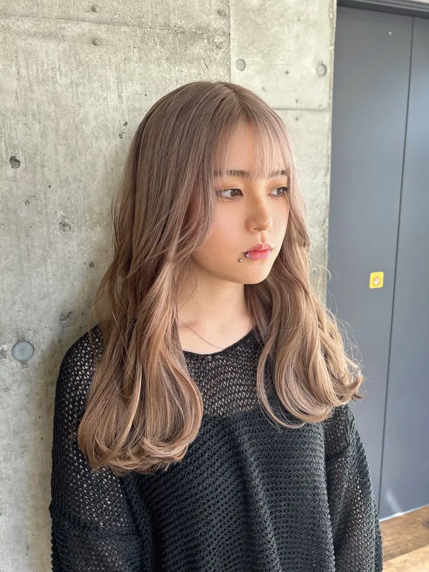 ロング カラー ヘアカラー トリートメント 🎨デザイン🥇 美髪・艶髪 日暮千敬のヘアスタイル