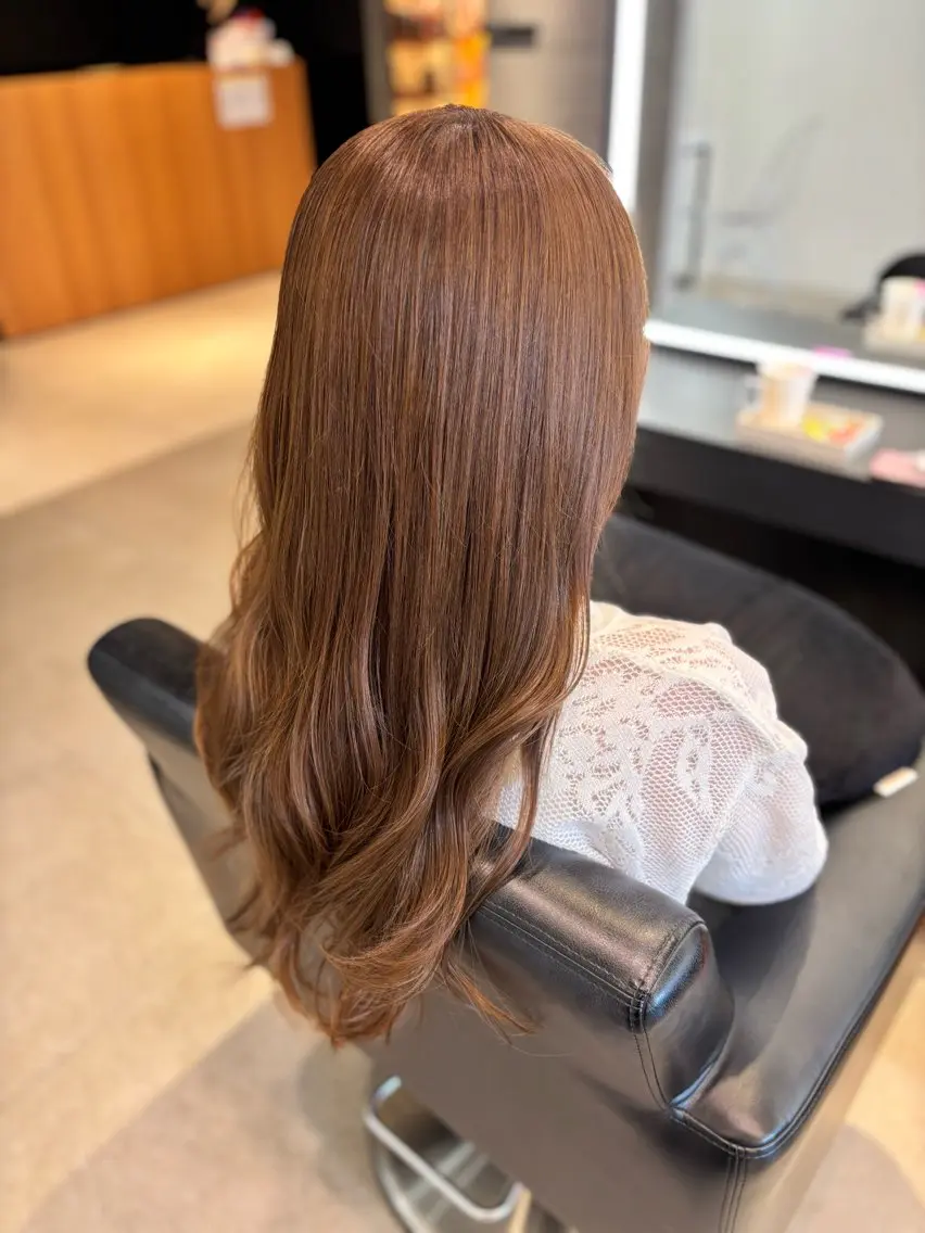 ロング カラー ベージュカラー ブリーチ 透明感カラー ブリーチなしカラー ヘアカラー トリートメント RABU /髪質改善 伏見/ヘアケアサロンのヘアスタイル