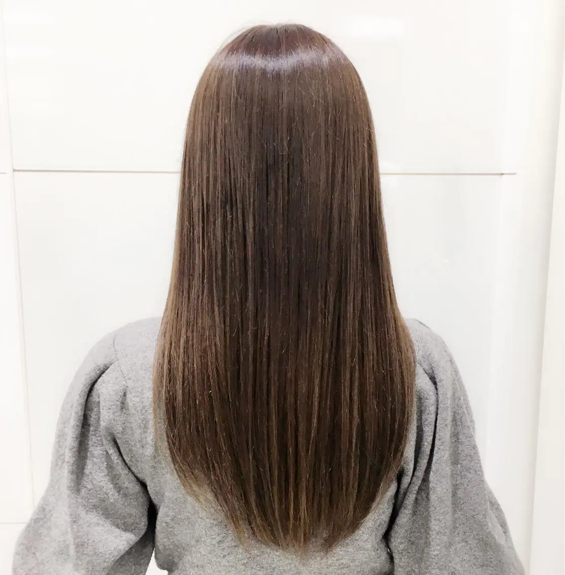 ロング パーマ ストレートパーマ 趙 英来のヘアスタイル