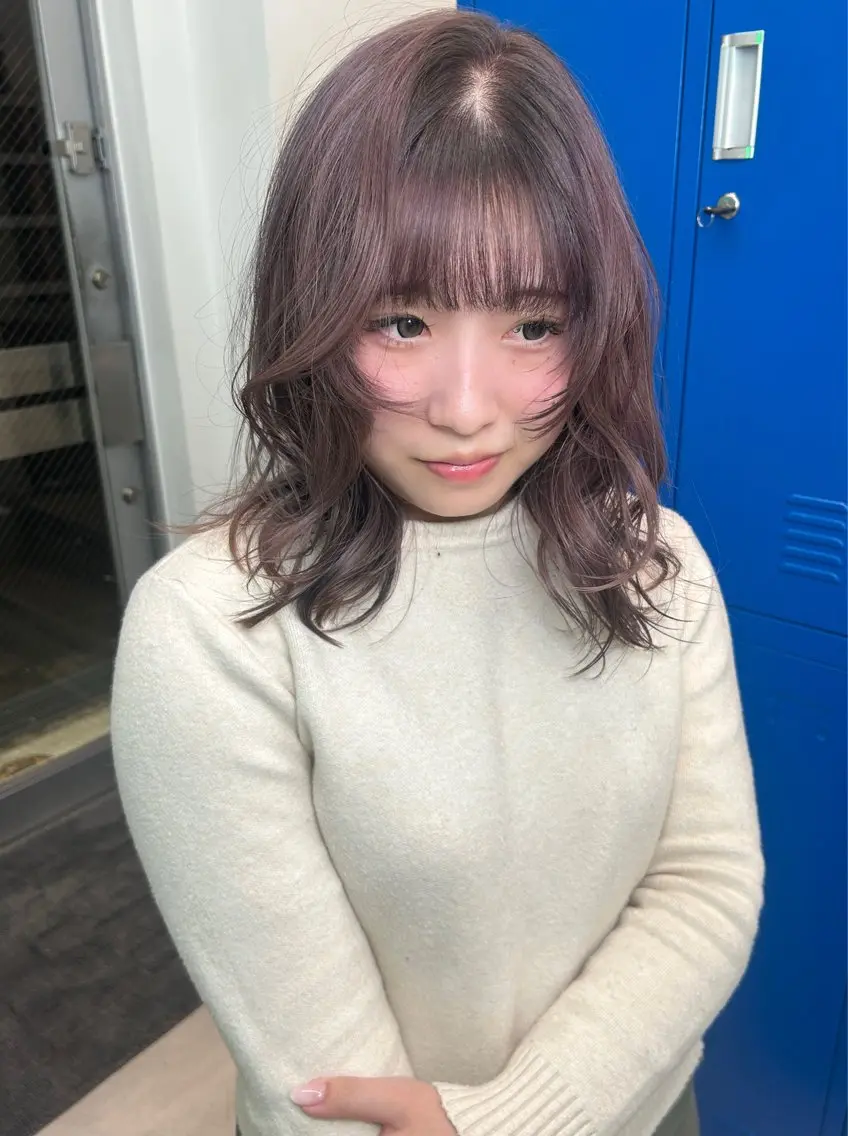 ロング カラー ブリーチ グレージュ ラベンダーカラー ラベンダーグレージュ ラベンダーグレー 中津 /kipi アカネのヘアスタイル