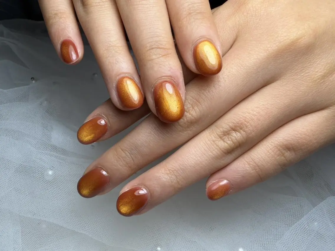 ネイル LUNE 銀座 Miyu✨のネイルデザイン