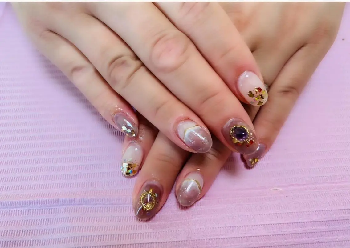ネイル ニュアンスネイル Nail salon MEGUMIのネイルデザイン