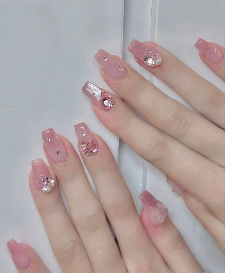 ネイル Ecrin nail ✨Yukiのネイルデザイン