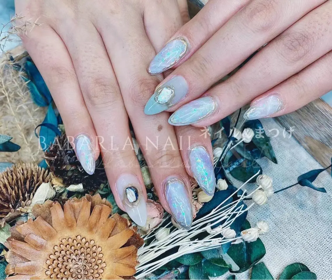 ネイル オーロラネイル Babarla Nailのネイルデザイン