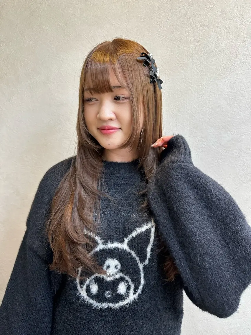 ロング カラー ブリーチ 顔周りカット レイヤーカット ロング カット newi まーぼーのヘアスタイル