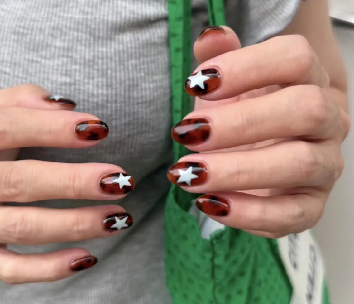 ネイル ハンドネイル 🎀 KiKi_nailのネイルデザイン