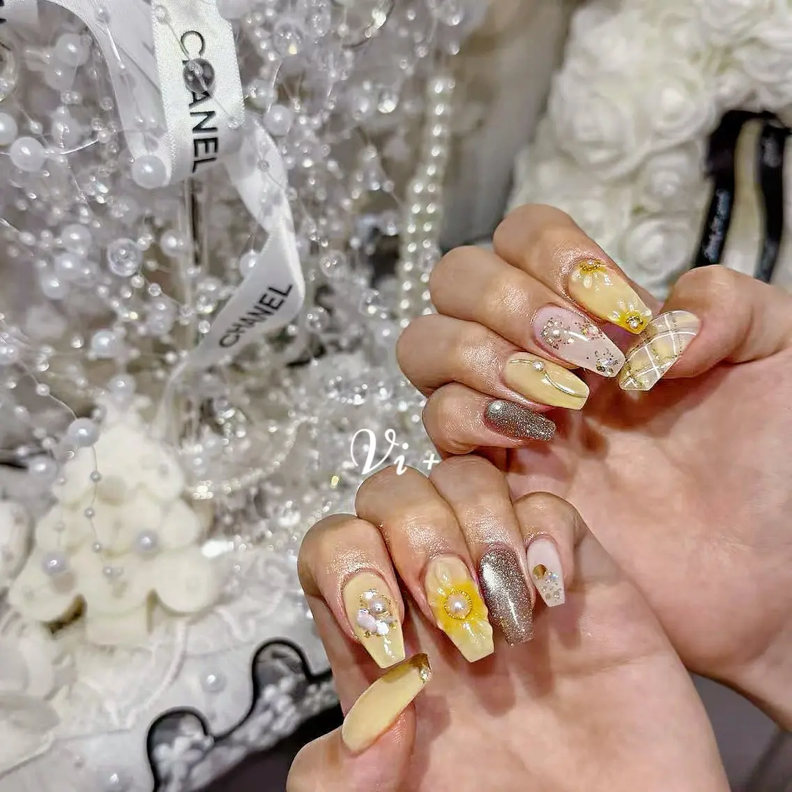 ネイル ハンドネイル ✨Nailsalon Vi+✨のネイルデザイン