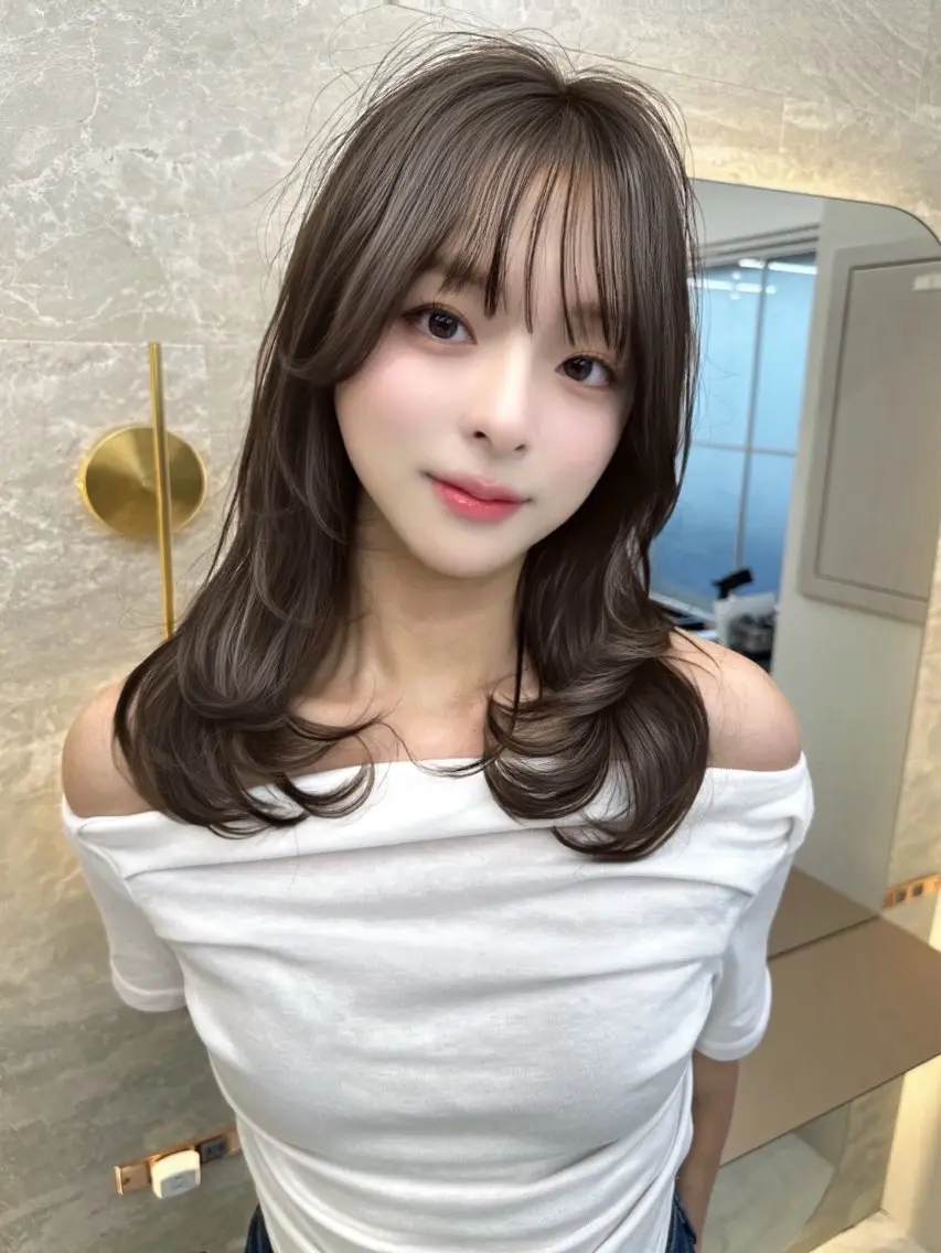 ミディアム カット ヘアカラー 縮毛矯正 トリートメント レイヤー/縮毛矯正 髪質改善/e_kiのヘアスタイル