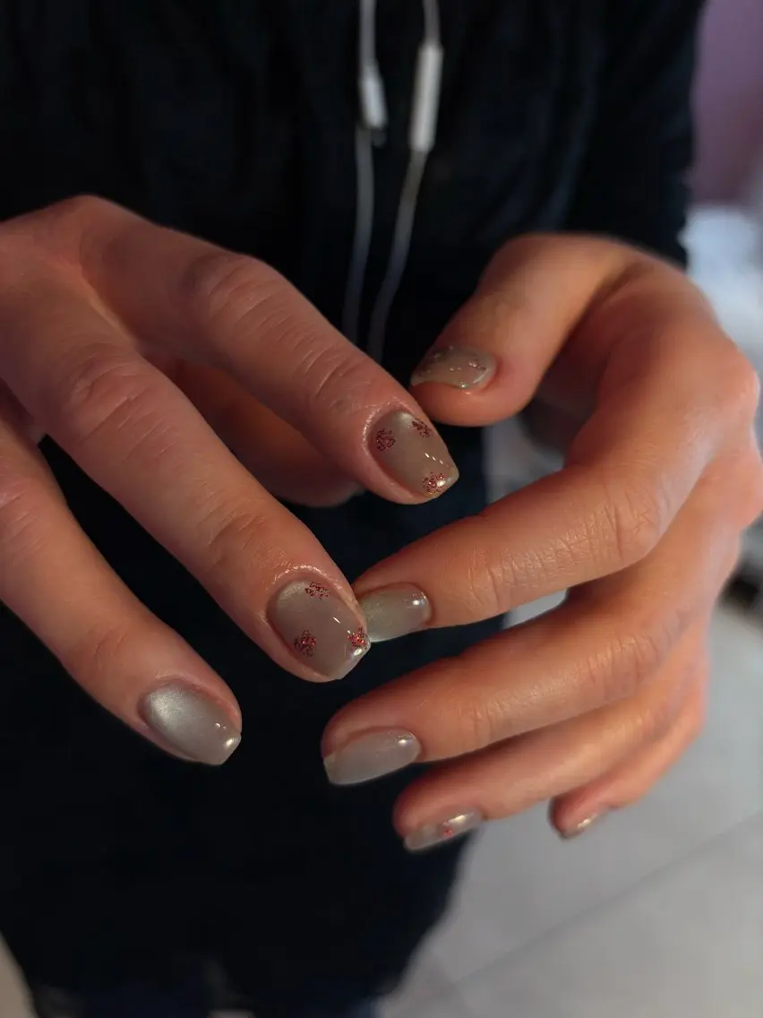 ネイル マグネットネイル yui nailのネイルデザイン
