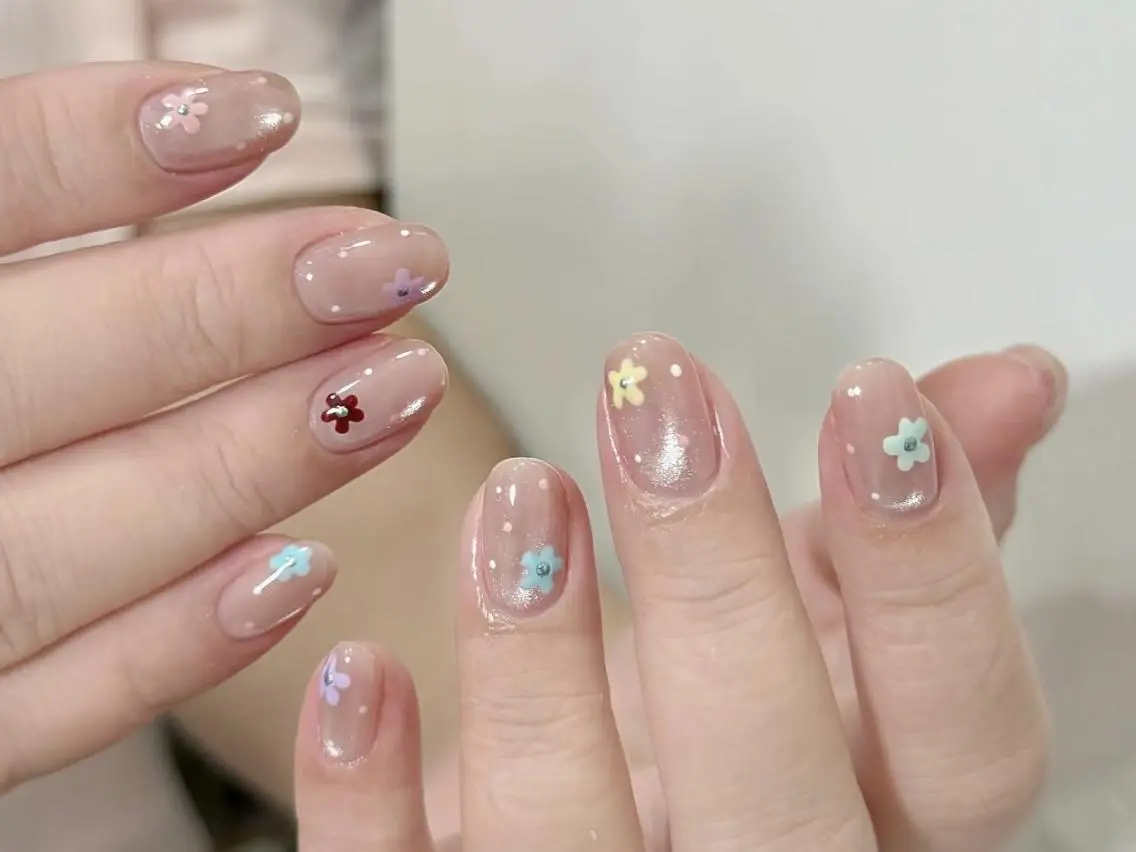 ネイル ハンドネイル ハンドケア MoonNail ナナのネイルデザイン