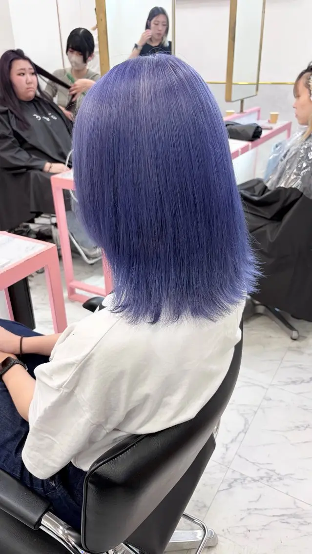 ショート カラー ブルーカラー ブルーバイオレット ダブルカラー バイオレットカラー ヘアカラー レイン🌏🍀 透明感/ハイトーンのヘアスタイル