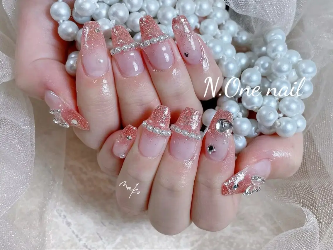 ネイル ハンドネイル 長いだし/スカルプ/ パラシェルN.oneのネイルデザイン