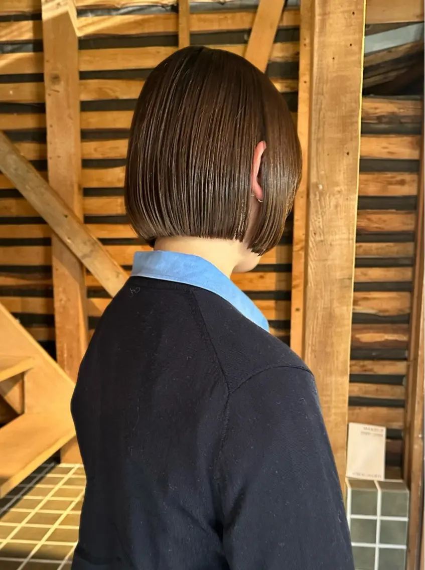 ショート カット トリートメント 暖色カラー/レイヤー 🌙 オノユリカのヘアスタイル