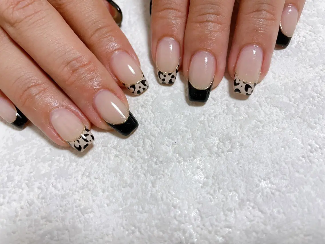 ネイル フレンチネイル ジェルネイル 韓国ネイル メンズネイル パラジェル ハンドネイル kiki nail &brow二子玉川のネイルデザイン