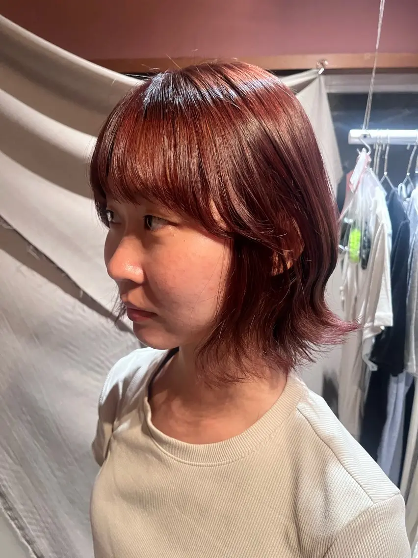 ミディアム ピンクブラウン カット ヘアカラー 上村 瑞紀のヘアスタイル