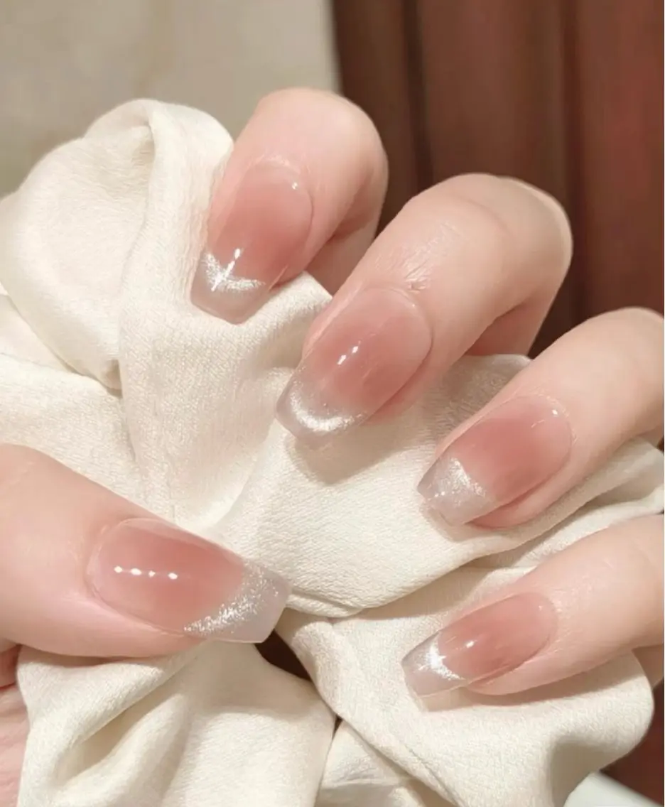 【hand】チークマグネットフレンチ☆の写真