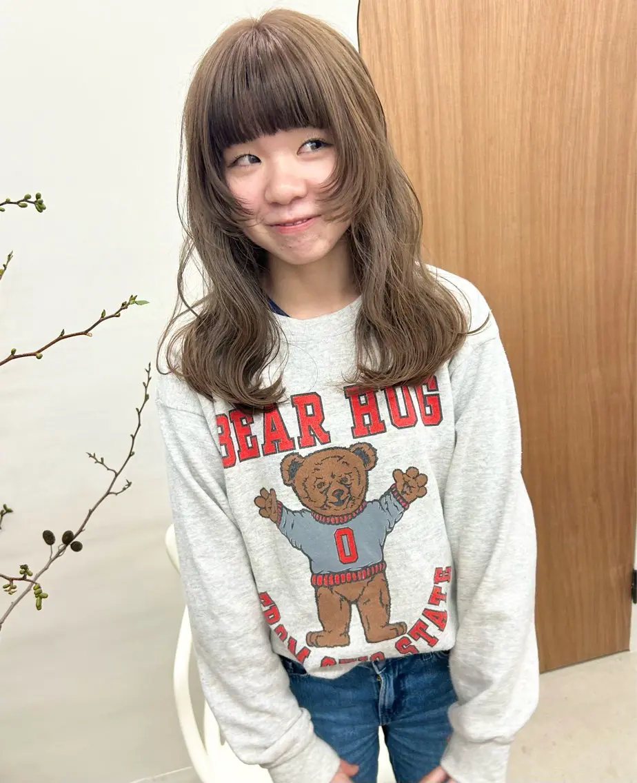 セミロング カラー パーマ ヘアアレンジ ブリーチ デザインカラー デザインカラー/ボブ ブリーチカラー/ユリのヘアスタイル